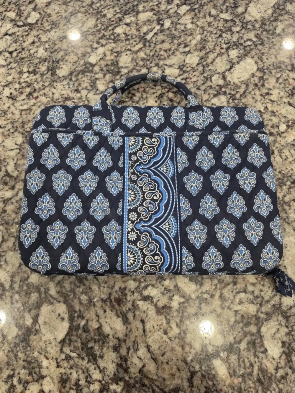 Vera Bradley Women's Hard Shell Quilted Laptop Bag (Paisley) W/ Strap NWOT